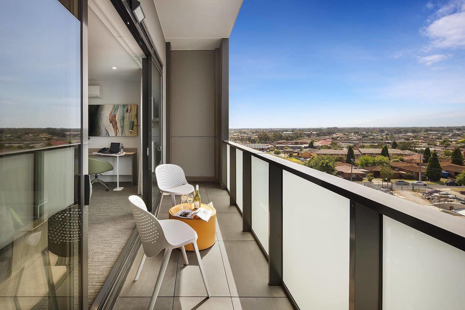 Quest Dandenong Central Exterior photo