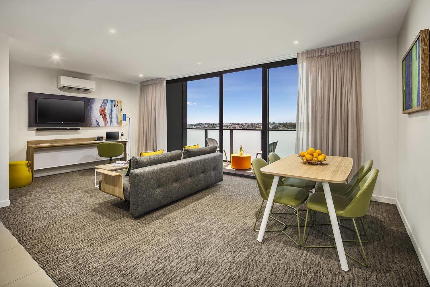 Quest Dandenong Central Exterior photo